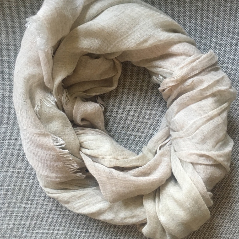 Banana Republic Neutral Ivory Scarf